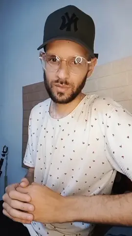 #توعية_اجتماعية  الدنيا غدارة 🥺🥺#توعية #وعي #ثقافة #كلام_من_ذهب #كلام_من_القلب #كلام_جميل #مواعظ #نصائح #الدنيا # 