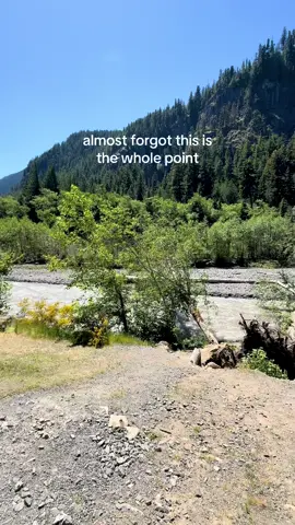Making traveling memories with my husband is the whole point 🩶 #washington #almostforgot #fyp #foryoupage #traveltok #naturelover #Outdoors