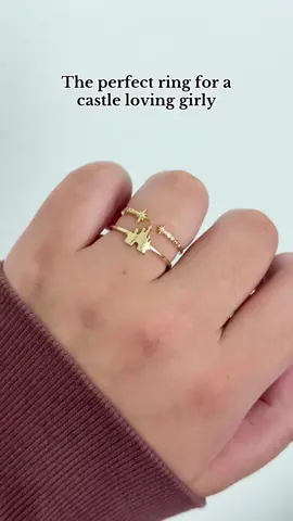 A closer look at our Meet Me At the Castle ring ✨ #jewelry #rings #sterlingsilver 