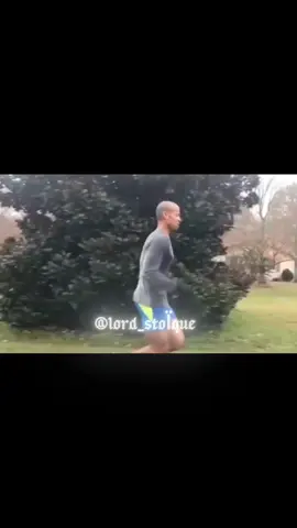 Restez Fort.!  #davidgoggins #fyp #viralvideos #fr #Running #algorithm #pourtoii #hopecore #real #motivation