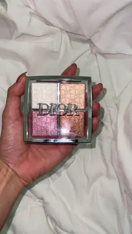 Ela É tudo isso mesmo! 🌟 #erameusonho #paletadior #diormakeup #dior #makeup 