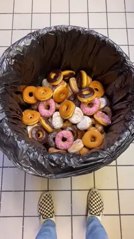 Closing At Dunkin be Like.. 🍩 #donuts #dunkin #food #waste #closing #throwaway #fyp  