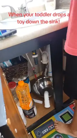 #sinkcleaning #cloggeddrain #toddlersoftiktok 