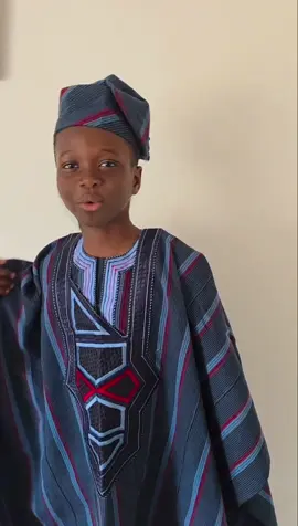 #nigeriainuk🇬🇧  #fashion  #fashiondesigner  #medway #taylorsversion 