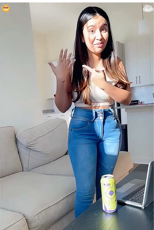 Calling my gf “wife” to see her reaction ❤️❤️ #tiktok #funny #funnyvideos #fyp #for #happy #couple #wife #usa 