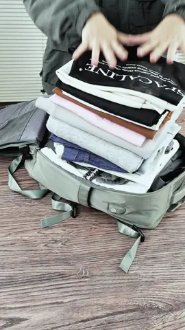 I Bet Your Backpack CAN’T Fit This Much!(Vacuum Bag Test) #backpack #vacuumbackpack #travelbackpack #travel #tsa #carryonbag #vacuumbag #summer2025 #tiktokmademebuyit #travelbackpack 