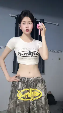 Kh thể chịu được sự thất sủng đến từ tít tót 😭