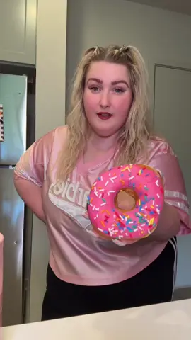 ICE MILK DUNK PT.4 #brandileighsnacks #mukbang #wieiad #plussize #compilations #sweetsnack #eatingvideo #biggirlmukbang 
