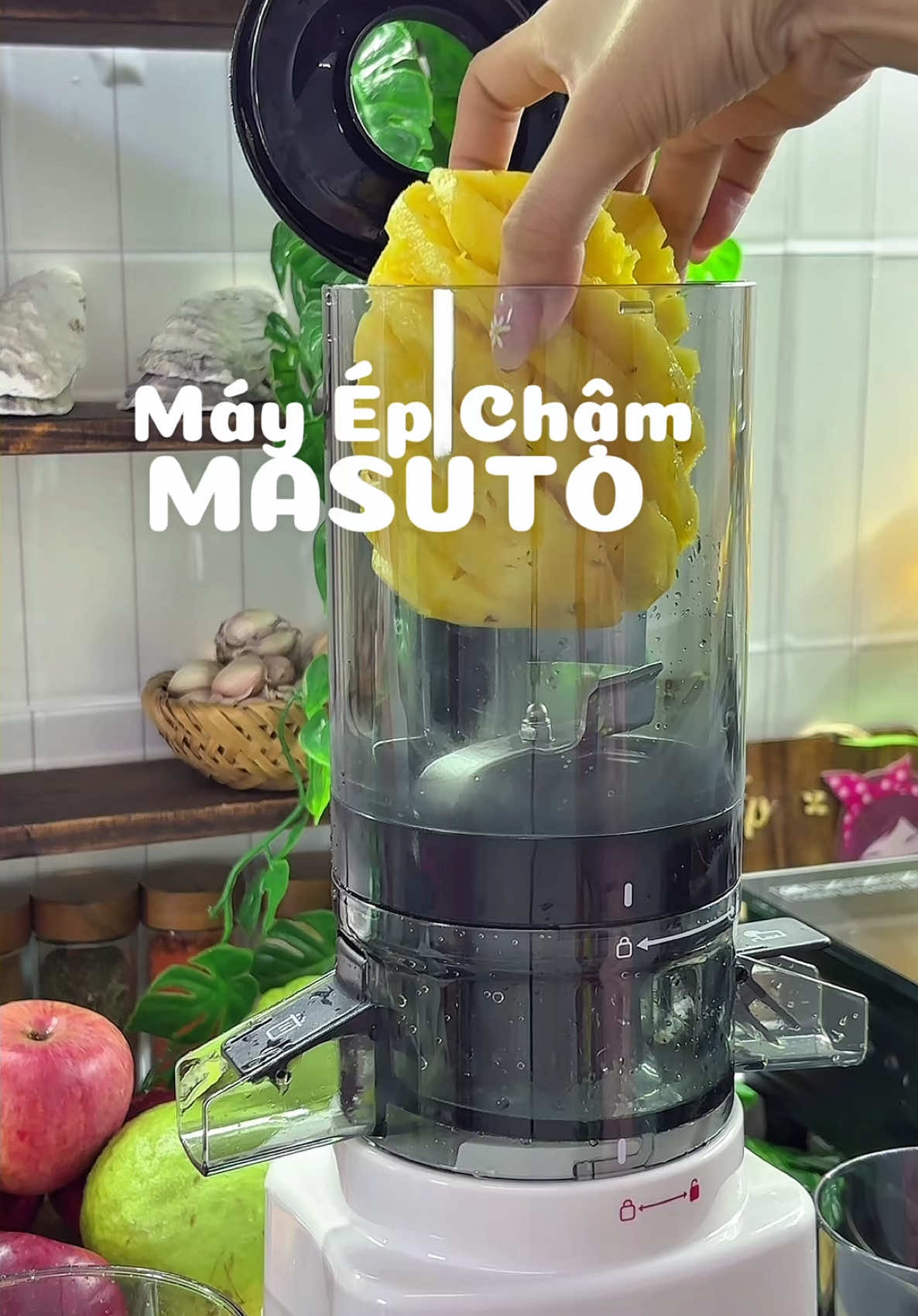 Máy ép này ngon đó các bạn mình ơi  #bepnhashu #viral #review #masuto #mayepmasuto #mayephoaqua #mayepcham 