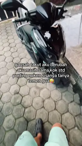 std portingnya kakak🗿 #katakata #vario125 #vario125old #varionistyindonesia #vavarioan #semogafyp #fyp 