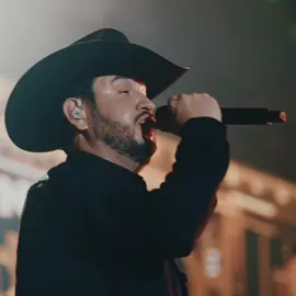 Amo y abrazo a todos mis paisanos siempre! No saben la energía me da llevarles mi música 🫶🏻❤️ Que viva México y su gente 🫰🏻🇲🇽