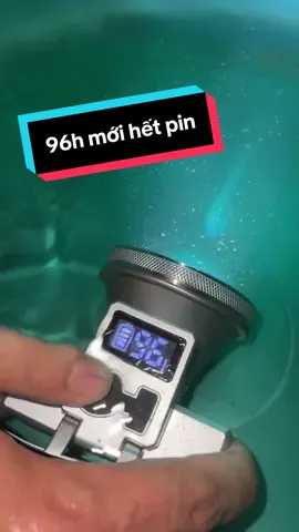 1 chiếc đèn pin đi mưa thoải mái có thể bật từ 24h đến 96h mới hết pin mà chỉ có hơn 100k #tammaotv #xuhuong #fyp #viral 