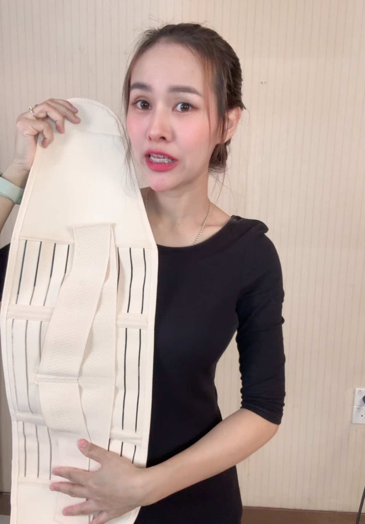 แม่ลูกสองขอรีวิวแผ่นรัดหน้าท้องหลังคลอด😊#แผ่นรัดหน้าท้องหลังคลอด #คุณแม่ผ่าคลอดลูก2 #เข็มขัดรัดหน้าท้องหลัง