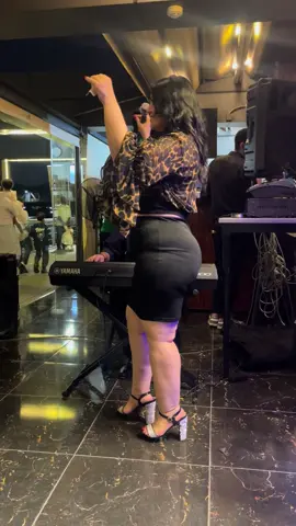 علي ورق الفل دلعني 