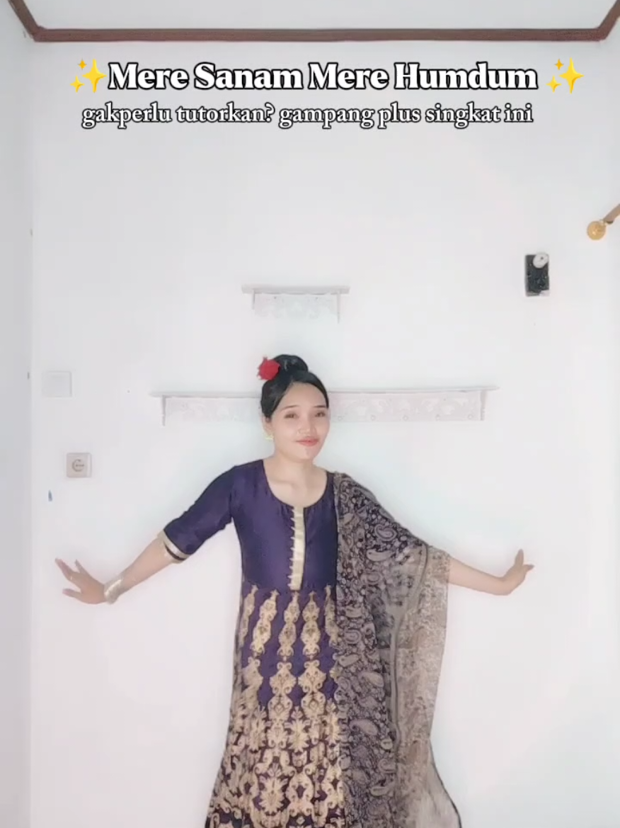 Class reguler offline di Jaksel ( Tebet ) . Yang jauh bisa ikut yang class online. Atau bisa juga beli koreo ( gerak tari )  full 1 lagu nanti dapat 2 video ( 1 video tutorial secara detailnya & 1 video Tarinya ) DM yang mau tanya