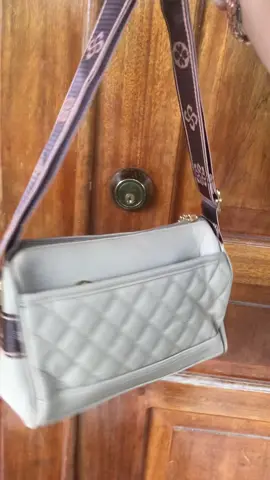 Ganda ng bags nato pwedi i sling bag at i kili bag,marami kapang pwedi ilagay Click yellow basket to order  #mumubag #embroiderybag #bag #bags #slingbag #kilibag #fyp #fypage #viral #tiktokviral 