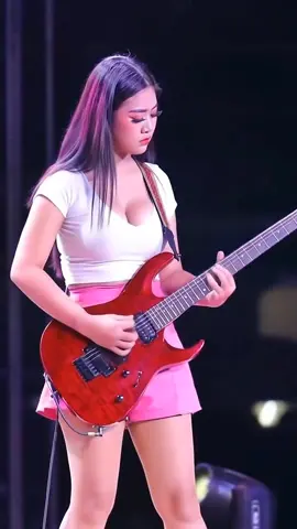 Viral cewek main gitar dangdut - Source Yutub MAS GARENK STORY #masgarenkstory #shortvideo #dangdutkoplo 