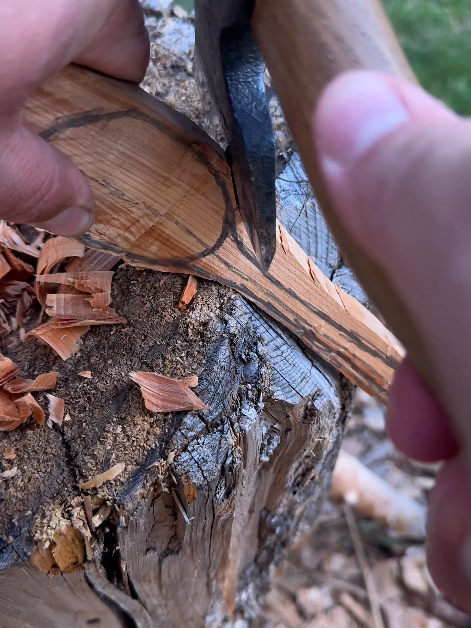 I don't make sense, I make spoons.  #spooncarving #woodworking #asmr #bushcraft #sasquatch