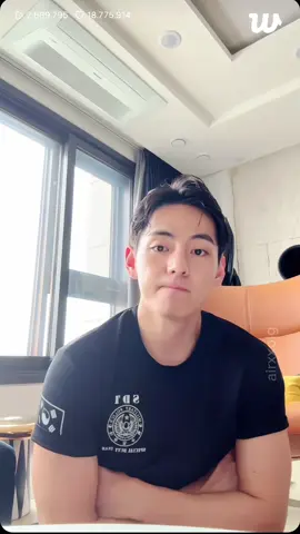 taehyung ganteng bgtttt!! #taehyung #kimtaehyung 