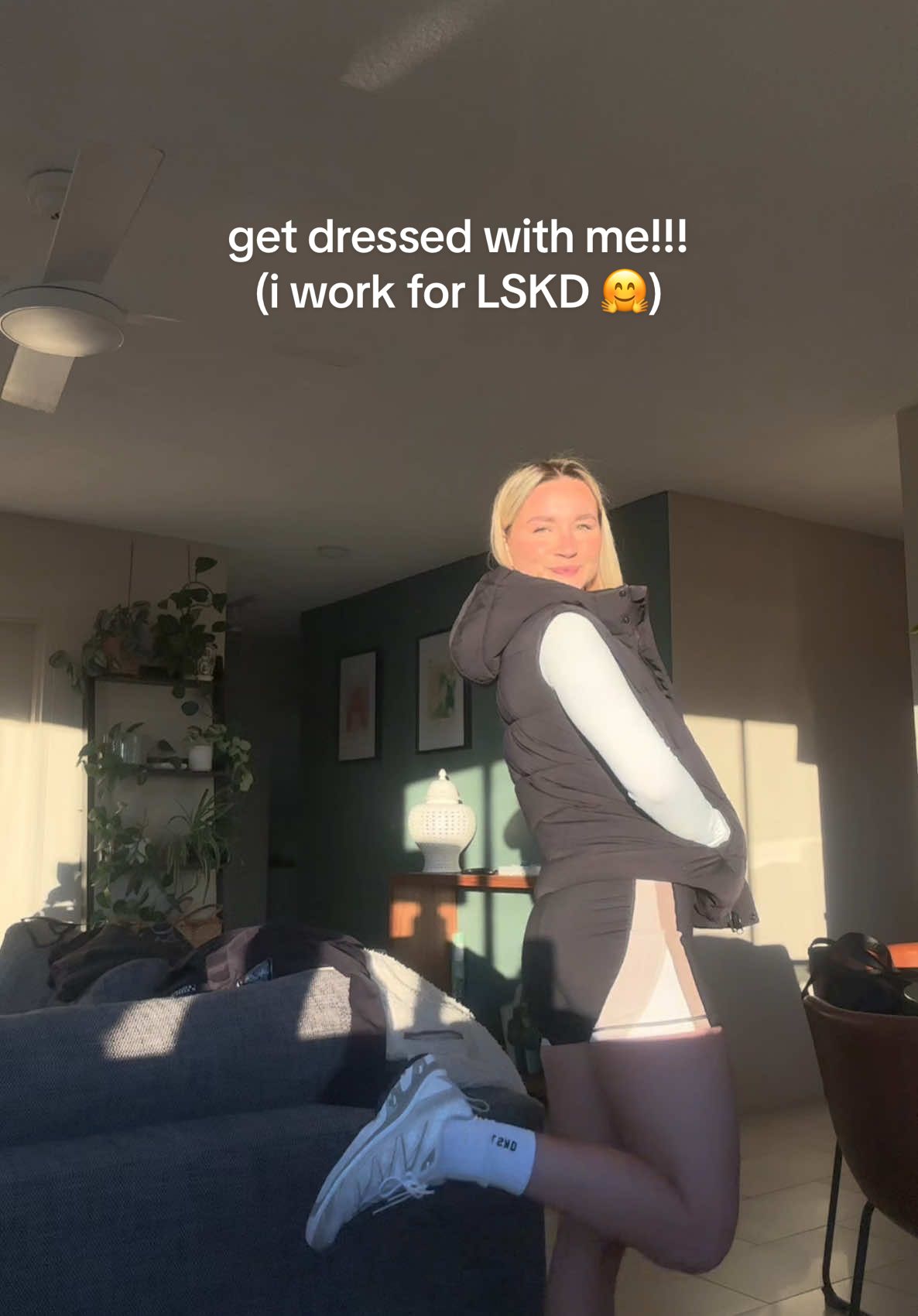 get dressed w me!!! 🤗🤗 @LSKD  #LSKD #brisbane #getdressedwithme #grwm #OOTD #fashiontok #outfitinspo #fyp #foryoupage #styleinspo #outfitideas #fashiontiktok #winterfashion #australianstyle #streetwearaustralia #minimalstyle #casualchic #lskdstyle #capsulewardrobe #workwearinspo #fashiontrends2025 #copordrop #styledbyme #ootdchallenge #getreadywithme #fitcheck #outfitreel #fashionhaul #styletransformation