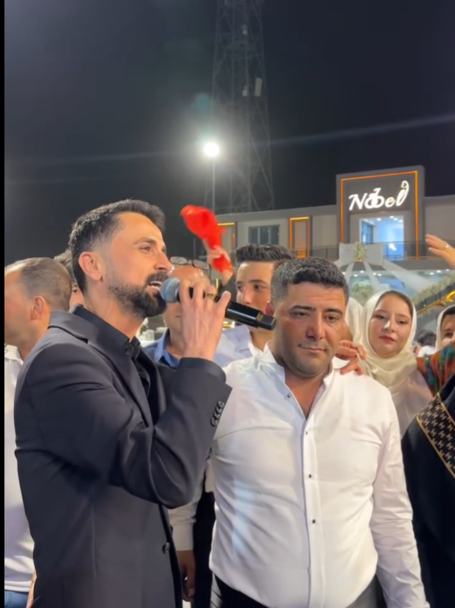 BURHAN TOPRAK <UZUN HAVA> #grani2147 #burhantoprak #burhantoprakmuzik #grani #govend #cida #halay #delilo #fyp #tiktok #instagram #youtube #x #platform #ses #sanat #almanya #rusya #amerika #türkiye #anadolu #asya #avrupa #istanbul #paris #keşfet #global #Nobel #beniönecıkart 