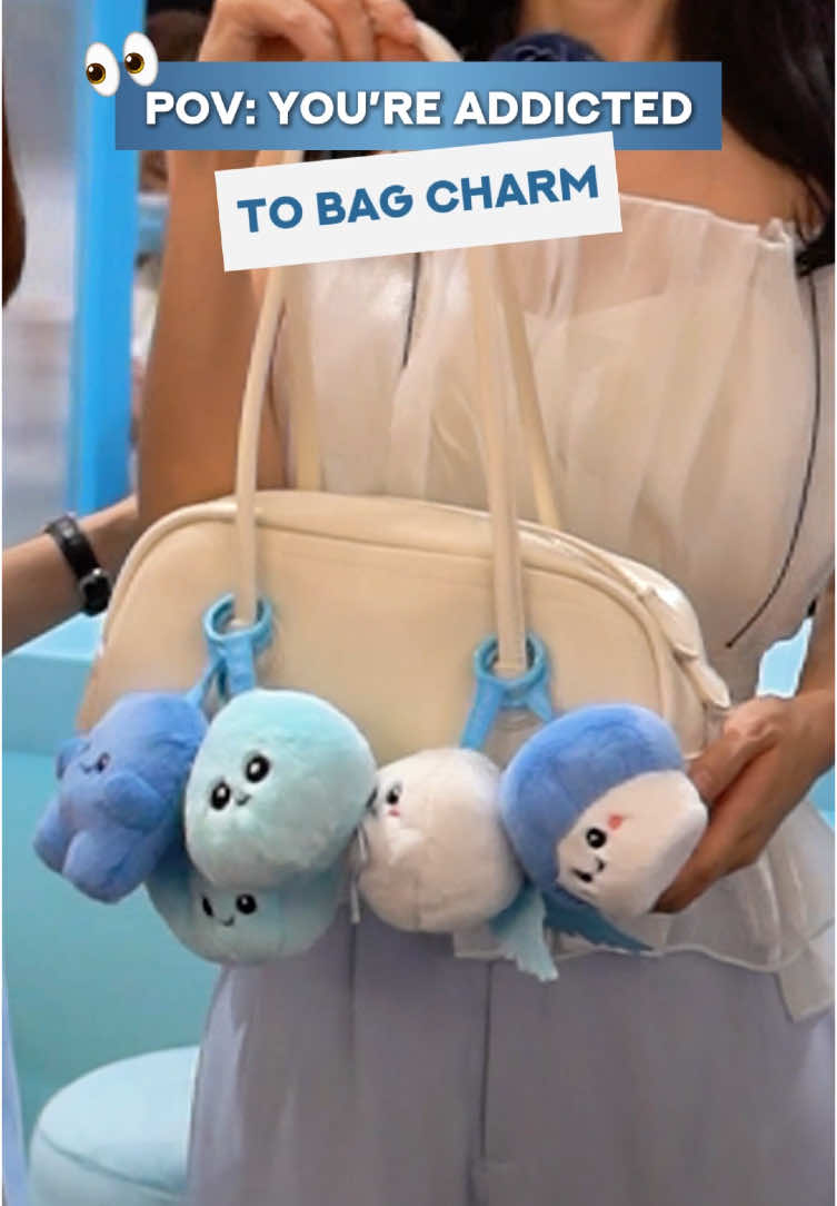 POV: how addicted are you to our Biome Buddies bag charm? 🤏🏻👀  #pondsbiometok #pondsxbfa #pondsbiomebuddies 