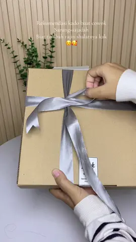 Kado yang bakal kepakek lama dan bermanfaat banget kak🥰#hampers #hampersbox #hampersmurah #kadocowok #kadoultah #kadoulangtahun #diskontiktokshop #fypシ゚ #pastifyp 