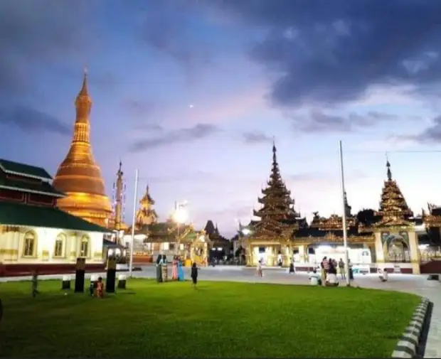 ထားဝယ်မြို့ကျက်သရေဆောင်ဘုရားကြီး🙏🙏🙏 အလည်လာဖို့ဖိတ်ခေါ်တယ်‌ခင်ဗျား လေယာ‌ဉ်နလာလဲရဟယ် ကားန လာလဲရဟယ်ခံဗျား ထားဝယ်မြို့ထပ်မှာပဲ့နေဟယ်ခံဗျား🫰🫰🫰