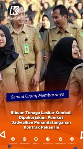 Pemerintah Kota Makassar berencana melakukan penandatanganan kontrak kerja sama untuk 2.624 tenaga Laskar Pelangi pada pekan ini. Langkah ini merupakan bagian dari skema Layanan Penyedia Jasa Perorangan (LPJP) yang menggantikan sistem kerja sebelumnya. Sekretaris Daerah Kota Makassar, Andi Zulkifly Nanda, menyebutkan bahwa prioritas pengangkatan diberikan kepada tenaga kebersihan, tenaga penerangan jalan, pekerja Dinas Pekerjaan Umum (PU), serta tenaga sosial di Dinas Sosial (Dinsos). Perekrutan ini dilakukan untuk memenuhi kebutuhan operasional 24 jam yang mendesak. “Masih sementara berproses. Kita targetkan penandatanganan kontrak pada Kamis atau Jumat pekan ini,” ujar Andi Zulkifly, Selasa (10/6). Ia menambahkan, saat ini para tenaga kerja tengah menyelesaikan pengurusan Nomor Induk Berusaha (NIB) di Dinas Penanaman Modal dan Pelayanan Terpadu Satu Pintu (PTSP). NIB menjadi syarat utama pendaftaran dalam skema LPJP melalui Bagian Pengadaan Barang dan Jasa (PBJ). Dengan penandatanganan kontrak yang ditargetkan selesai pekan ini, para pekerja diharapkan dapat segera memulai tugas mereka serta menerima honorarium untuk bulan Juni. Besaran insentif yang diterima tetap sama seperti sebelumnya, yaitu Rp 50 ribu per hari atau Rp 1,5 juta per bulan. “Sama seperti waktu masih Laskar Pelangi, insentif tetap Rp 50 ribu per hari,” kata Andi Zulkifly. . . Baca Selengkapnya di www.radarmakassar.co.id . . Share Info dan Berita di @inikatacoid melalui DM . . www.inikata.co.id Semua Orang Membacanya . . #indonesia #sulawesiselatan #makassar #berita #update #info #fyp #fypage #tiktok #pemkotmakassar