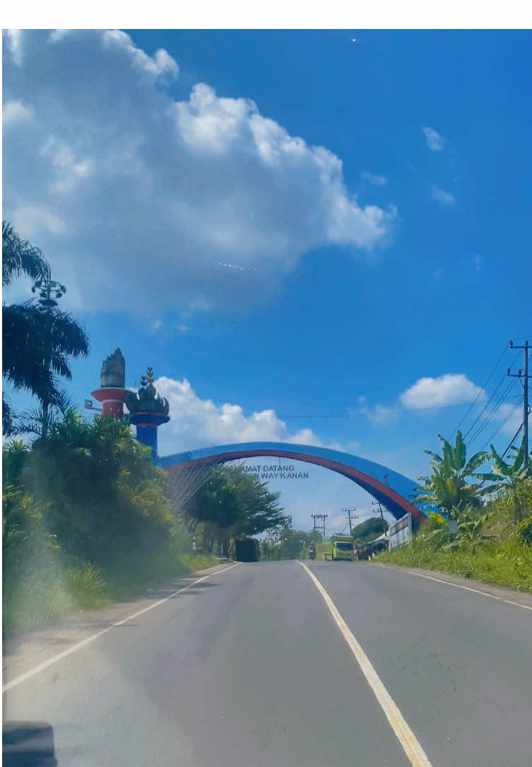 Selamat datang di Way Kanan, Siap jelajahi keindahannya 🌳🌿🏞️🚗✨                                               #lampung #waykanan #waykananlampung #fyp #wisatalampung #lampungtiktok #lampungpride #fypage #iduladha #driving 