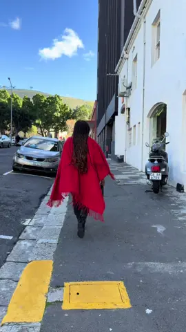 Little red riding hood, is that you? ❤️ Happy Chooseday!  #OOTD #OOTD #outfit #outfitoftheday 