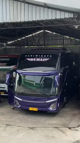 Special lawasan' 🌤️ @fajarwijaya96 @Dw_Ntr @lfz.prjct⚡ @𝐁𝐚𝐠𝐚𝐬𝟘𝟙𝟡 @buruhharianlepas  #gustitransbus #busgustitrans #gustitransngebasuri #dubaigustitrans #gustitransdubai 
