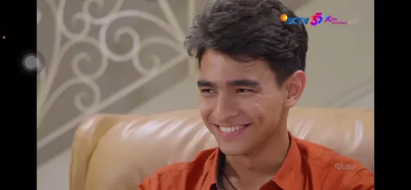 Ekspresi Harry gemesss banget woyyy siapapun pasti setuju