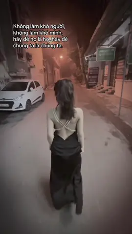 Giả vờ suy! #xuhuonggggggggggggggggg #viral #vaylua #captamtrang 