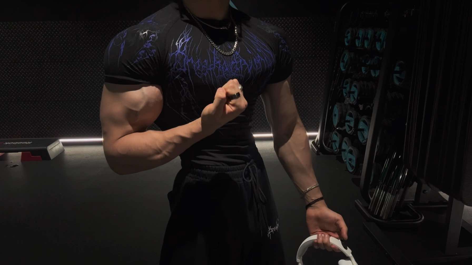 code euan for 20% off @Breathedivinity drop tonight 5pm PST (open for 24 hours)  #GymTok #fyp #bodybuilding #veins 
