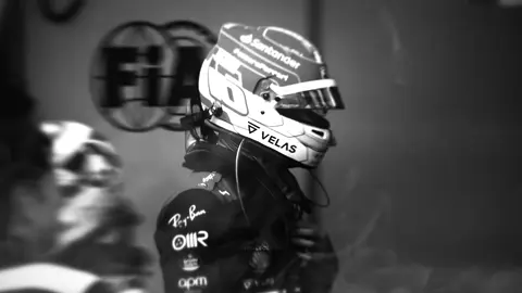 forgive me for not posting for a month... 🙏 tried out a new style so this probably won't do good but posting it anyways since I liked how it turned out // ib/rm: @fayn #charlesleclerc #charlesleclercedit #cl16 #ferrari #scuderiaferrari #formula1 #f1 #formulaone #f1drivers #fyp #foryou #foryoupage 
