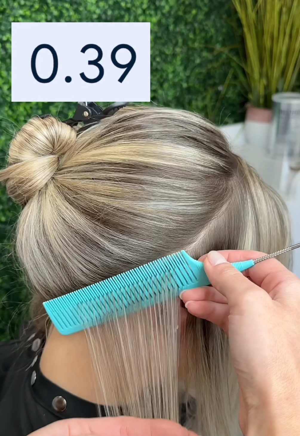 Viral: There's something so satisfying about finding a tool that just clicks with your workflow. I've been foiling for years, and while I thought I had it down to a science, these new highlighting combs completely changed the game for me. Suddenly, it felt like I wasn't just saving time-| was working smarter, not harder and you can see that in the video! You know that repetitive rhythm of foiling, section by section? It's one of those processes that's second nature, but it can be draining. With these combs, the flow is so much smoother. They help me get consistent, clean sections without overthinking or struggling with control, even on thick hair. What really stands out is how much faster everything feels. It's not rushed-it's efficient. I'm able to stay in that creative genius without losing momentum, and honestly, it's given me back so much energy during long color sessions. It's funny how the smallest changes can make such a big impact. Tools like this remind me why I love what I do: focusing on the artistry and the transformation, rather than feeling bogged down by the process. It's all about working with intention, and these combs make that easier. Tool: Colortrak Fast-Trak Highlighting Highlighting Combs available at @marlobeautysupply  
