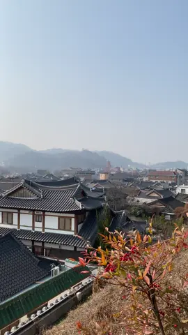 Hanok Village - Jeounju #southkorea  #wheninkorea🇰🇷 #fypシ゚ #traveltiktok #kdrama #koreatrip #koreanmovie 