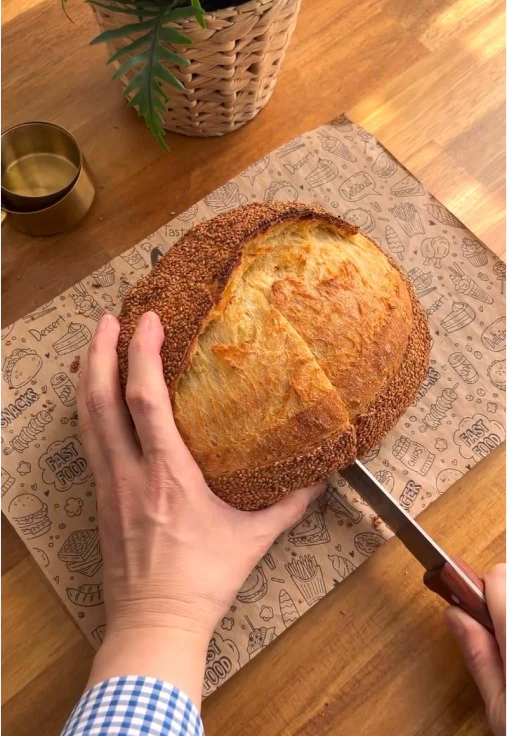 SOURDOUGH BREAD Ingredients: 	•	250 g wheat flour         • 100 g sourdough bread flour •	250 g water 	•	80 g sourdough starter 	•	7 g salt ⸻ Instructions: 	1.	Mixing: Mix the flours, water, and sourdough starter until no dry spots remain. Let the mixture rest for 40 minutes. 	2.	Salting & Kneading: Dissolve the salt in a little water and add it to the dough. Knead for 3–4 minutes until well combined. 	3.	Folding: As the dough spreads, fold it 4 times every 30 minutes. 	4.	Shaping & Proofing: When the dough has increased by 50% in volume, shape it, coat with sesame seeds, and place it in a basket. Let it rest at room temperature for 30–40 minutes, then refrigerate for cold fermentation. 	5.	Baking: After 12–18 hours, remove the dough from the fridge. Bake in a preheated oven at 230°C (446°F) with steam for 15 minutes, then without steam at 210°C (410°F) for 25 minutes.#sourdough #tiktokviral #bread #Recipe #foryou #fyp #foryoupage 