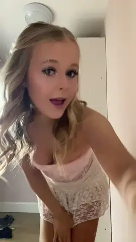 #young #cute #blonde #teen #fakebody #fyp #foryourpage