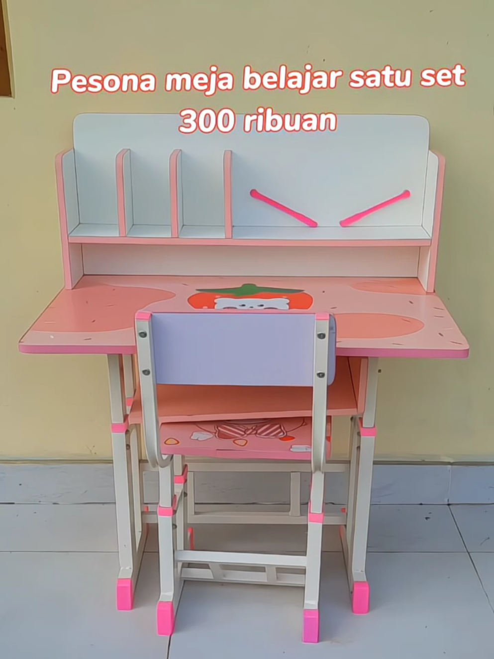Meja belajar anak satu set cuma 300 ribuan aja, yang mau buruan co sebelum kehabisan stockk terbatassss!!#mejabelajar #meja #mejabelajaranak #creatorsearchinsights 