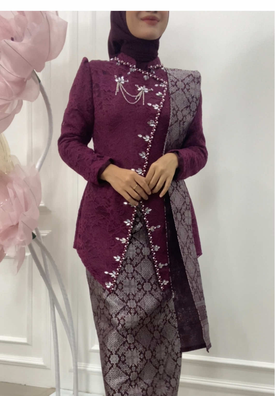 Kebaya ayu janggan 