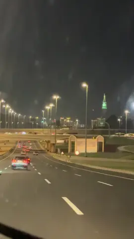Makkah Jiddah highway traveling to home Saudi Arabia 🇸🇦.      Irfan.                      