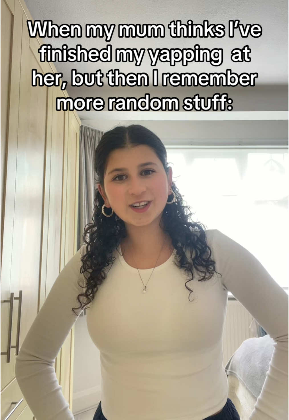 I promise she really does love them #relatable #yapper #chatty #horriblehistories #youngestchild 