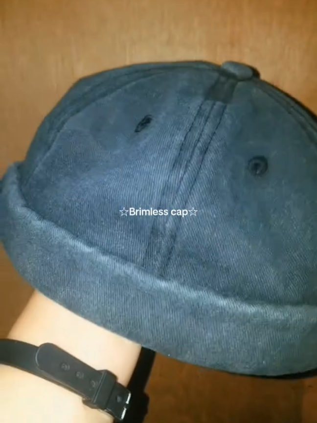 Check out mo na daliiii!!! #cap #brimlesscap #capformen #vintagecap #nobrim 