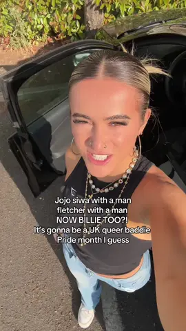 Uk queer baddies we need to take over this summer !! #wlw #gay #lesbian #girls #lgbt #lgbtqia #lesbiansoftiktok #uk #london 