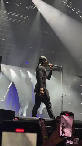 Rema X Bnxn at the O2 Arena  #afrobeats #rema #bnxn 