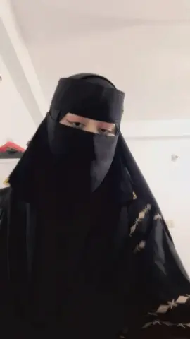 Niqab from: @Hijabi Nusu  ✅🌷 
