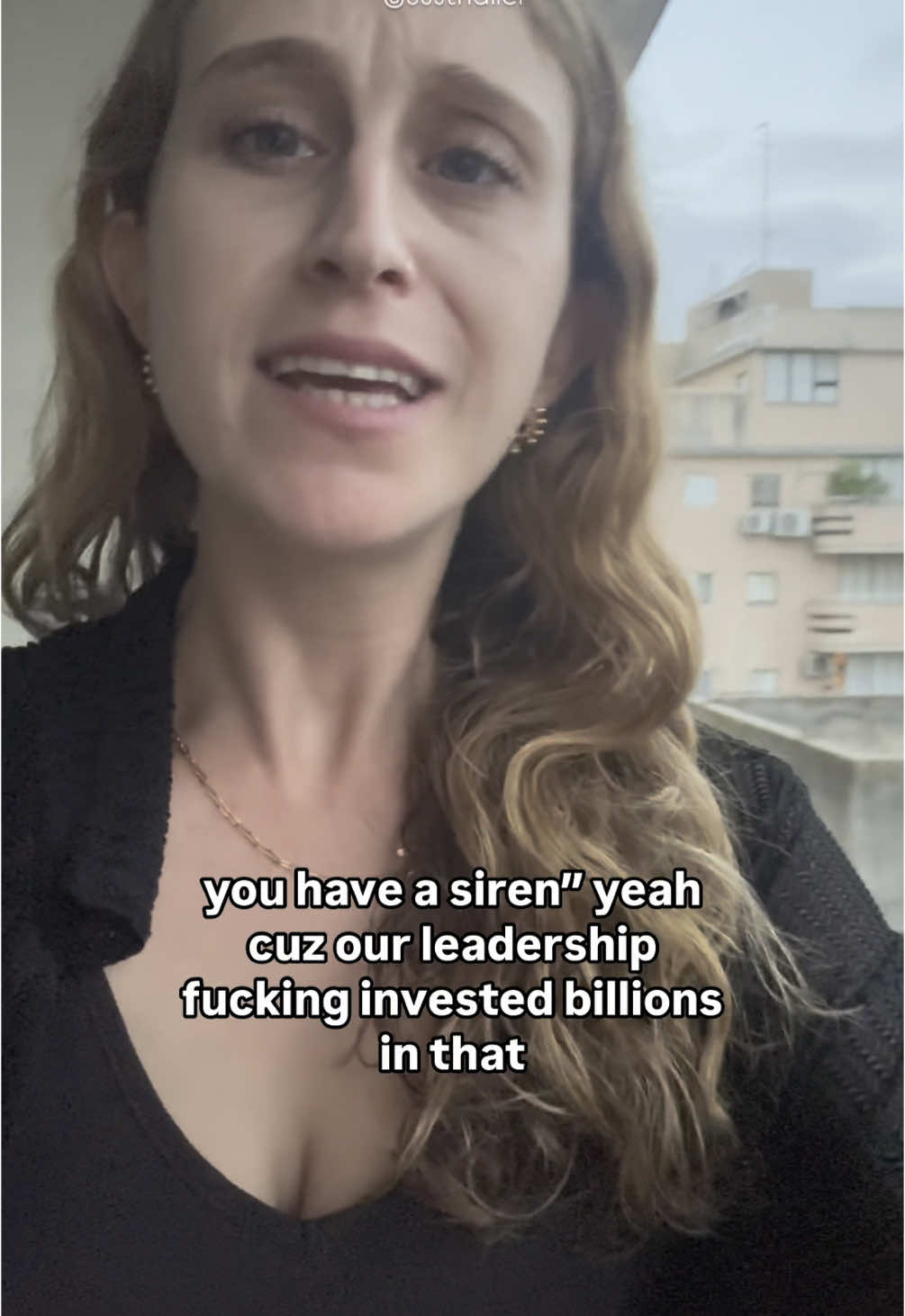 Fuck anyone that says “at least your have a siren to warn you” 🤬 #telaviv #israel #yemen 