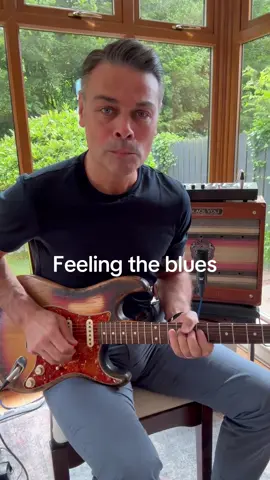 Some days you just have the blues… 🤌🏻 that ain’t a bad thing.  #blues #bluesmusic #slowbluesguitar 